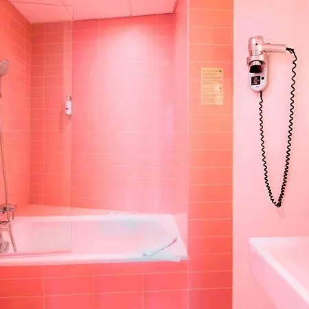 Alize Montmarte Hotel